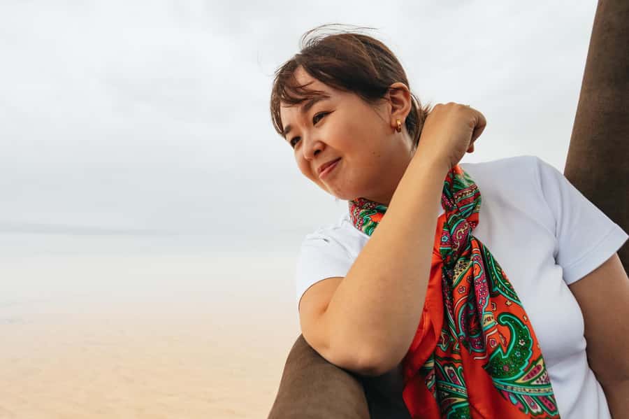 Dubai: Sunrise Hot Air Balloon Tour Over the Desert - Landing, Certificates, and the Return Drive