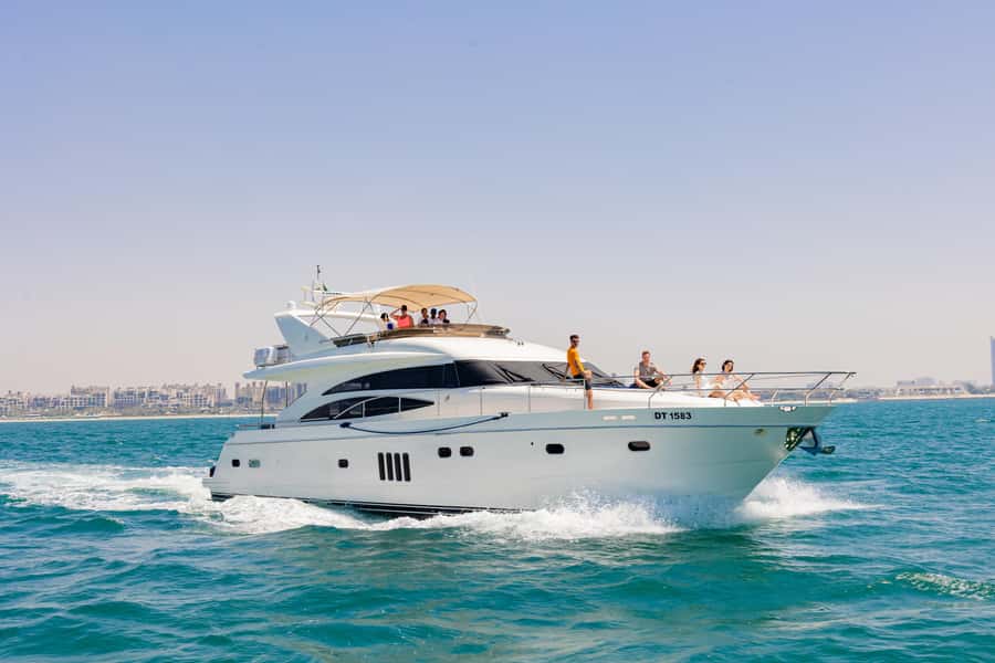 Dubai: The Luxury Yacht Tour with Live BBQ Option - The two-hour route to Palm Jumeirah and Bluewaters Island