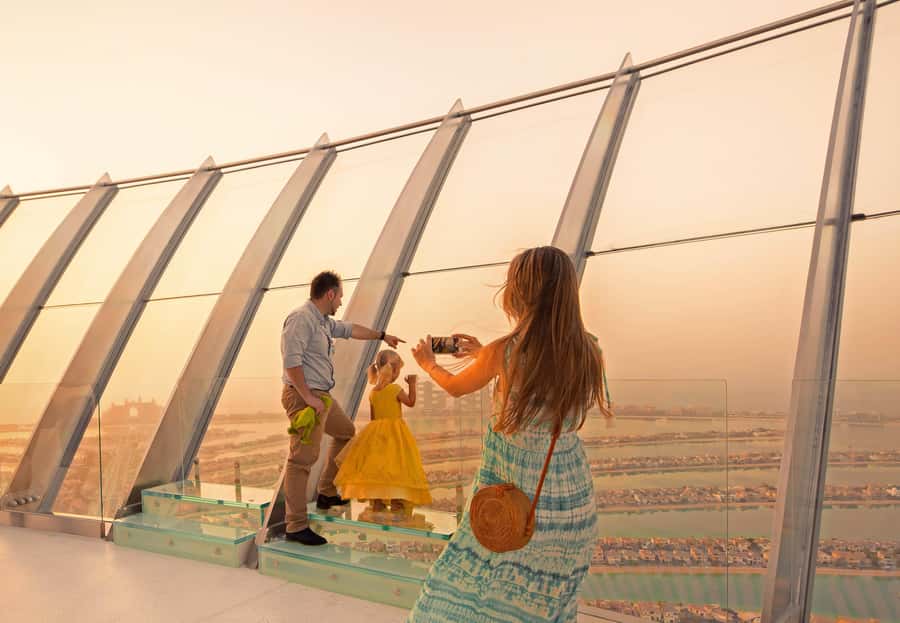 Dubai: The View At The Palm Ticket & 1.5 Afternoon Yacht - Moving from Palm Tower to Dubai Harbour