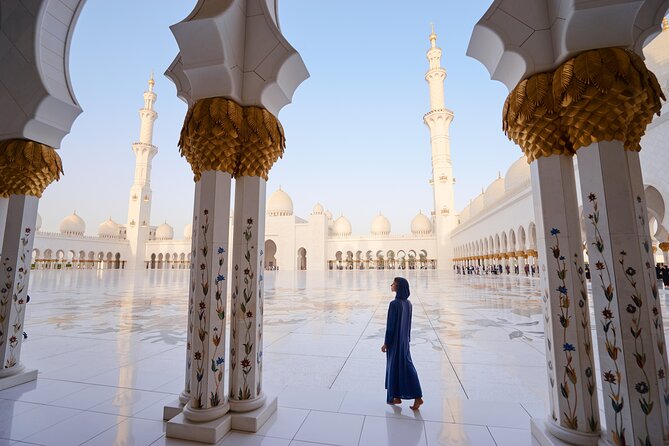 Dubai to Abu Dhabi Day Trip: Grand Mosque, Palace & Etihad Towers - Sheikh Zayed Grand Mosque: allow time for the details