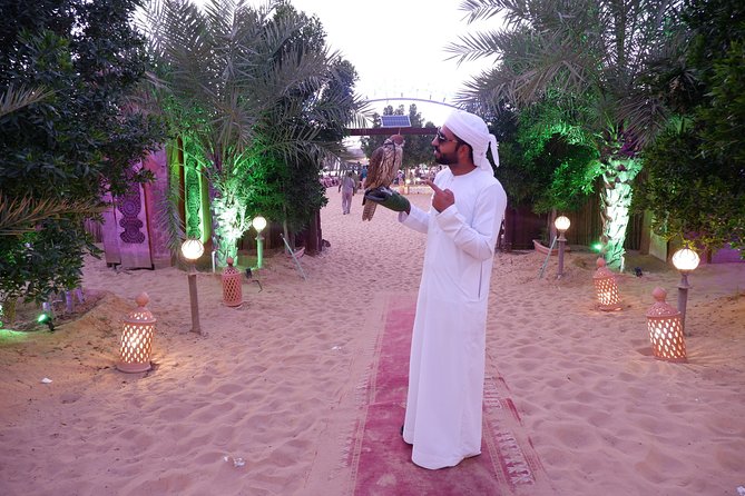 Dubai Tour and Desert Safari: Sand Boarding & BBQ Dinner Combo - Group size, timing, and practical planning