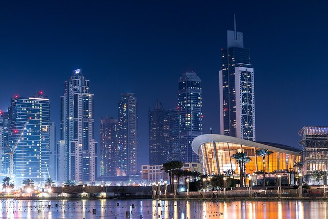 Dubai Tour At Night - Jumeirah Public Beach gives you open space
