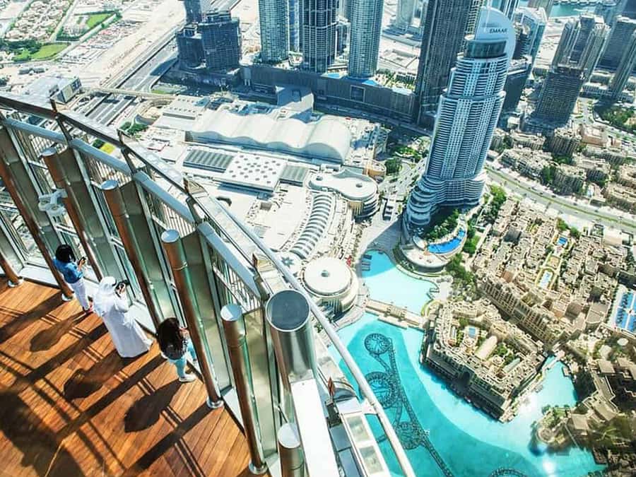 Dubai: Traditional and Modern Tour with Burj Khalifa Ticket - At a glance