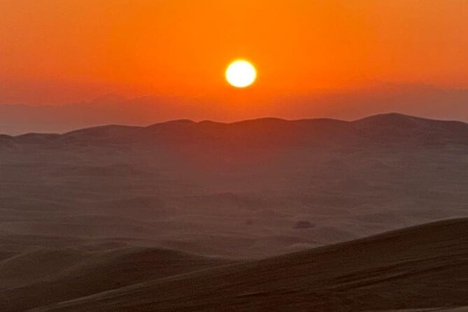 Dubai: Unique SUNRISE 4WD Red Dunes Safari - Waiting on the red dunes for sunrise