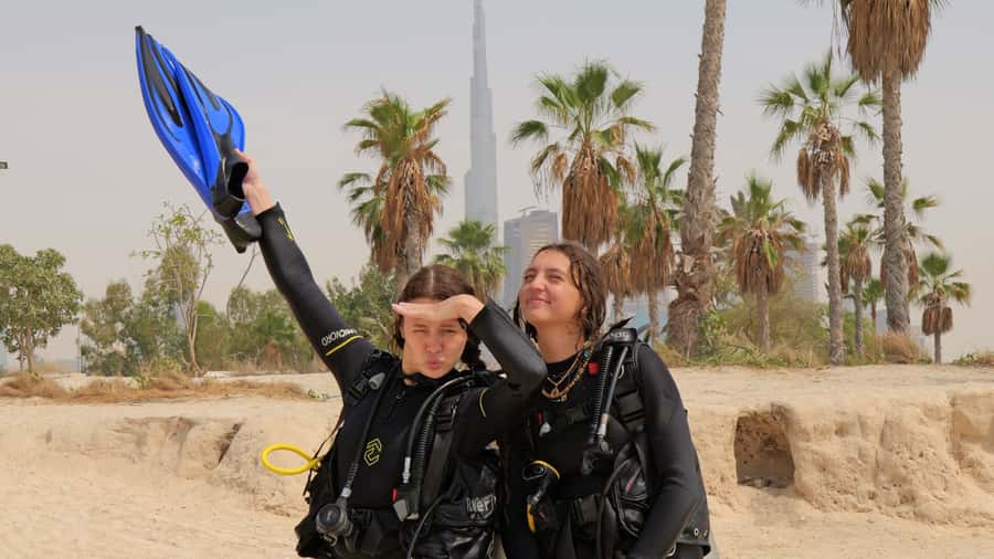 Dubai: VIP Private Scuba Dive with Free Hotel Transfer - Should You Book the Bermuda Scuba Session?