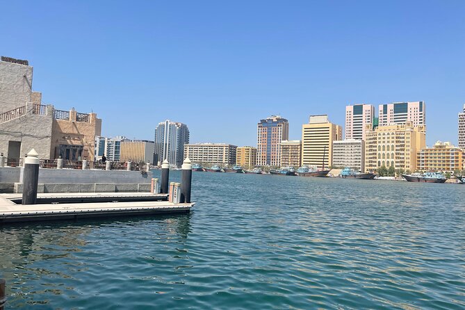 Dubai Walking Tour - Al Fahidi Historical District and its old houses