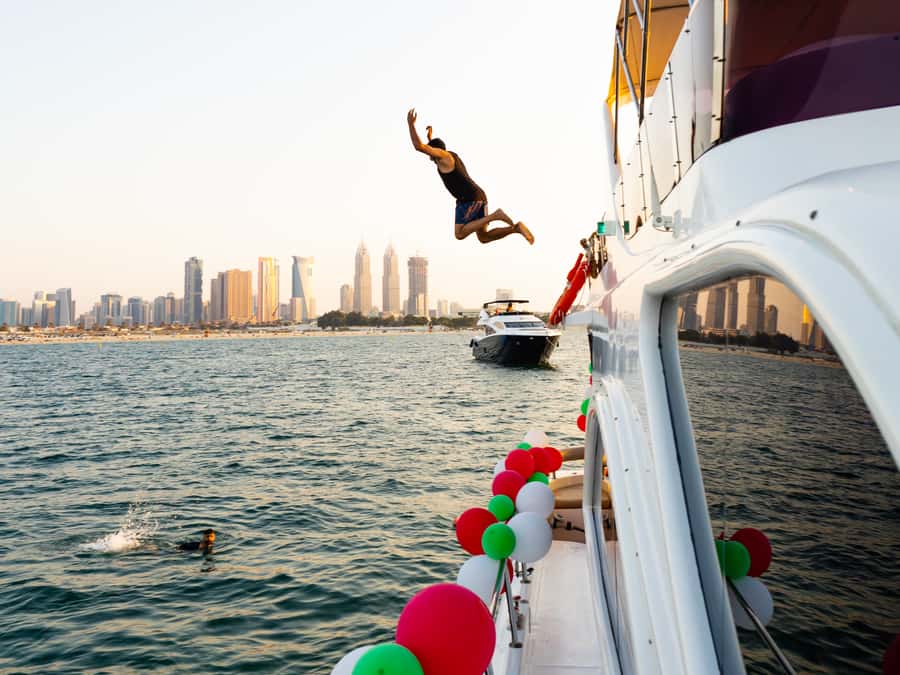 Dubai: Yacht Cruise with Swimming, Snorkeling and BBQ Lunch - Should you book the Sky Walker yacht cruise?