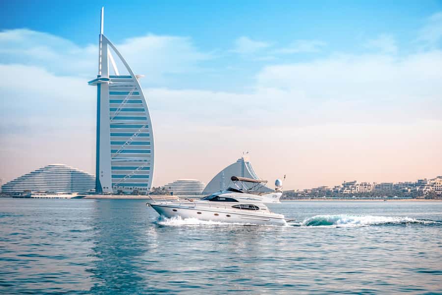 Dubai Yacht Tour - Boat Trip upto 12 guests Private event - FAQ
