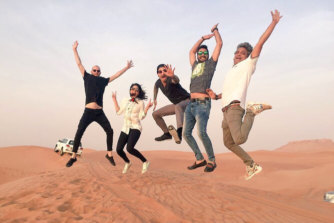 Evening Desert Safari Tour With Live Enterterment And BBQ Dinner - Live entertainment, flame shows, and the BBQ dinner