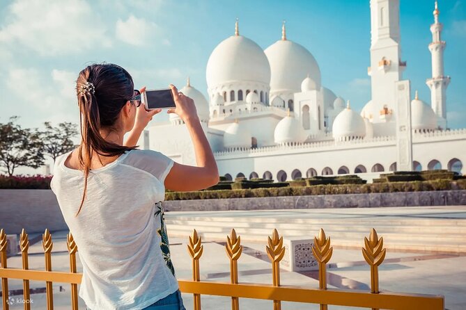 Exclusive Abu Dhabi tour, without Ferrari World - Timing, comfort, and what to bring