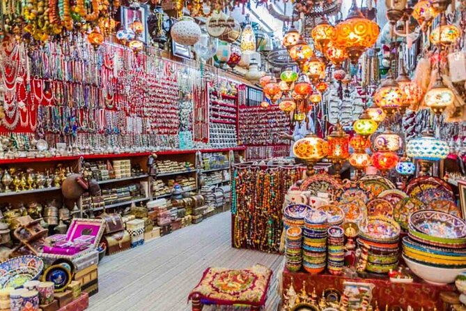 Exclusive Abu Dhabi tour, without Ferrari World - Heritage Village and the emirate’s earlier way of life