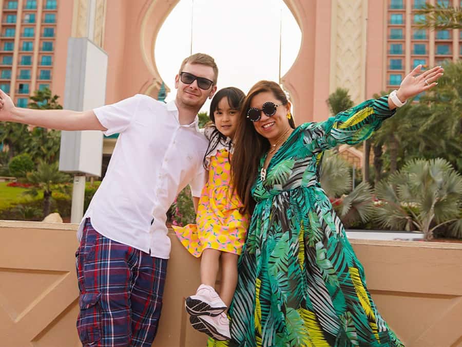 From Abu Dhabi: Dubai City Tour with Frame & Abra Boat Ride - Finishing at the Dubai Frame