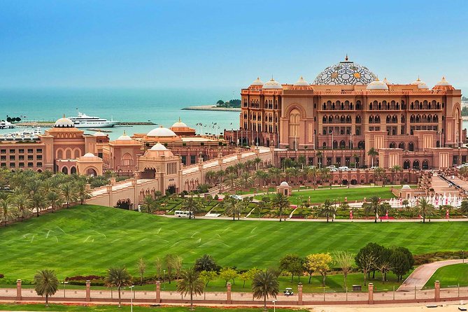 From Abu Dhabi: Grand Mosque, Qasr Al Watan Palace & Etihad Tower - Who should book this Abu Dhabi outing?