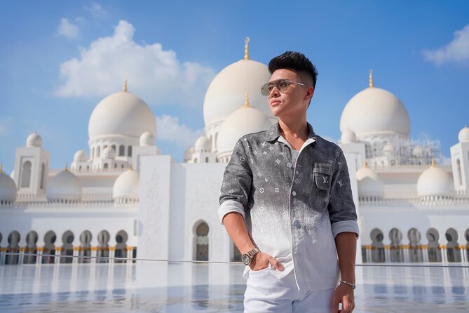 From Dubai: Abu Dhabi Sheikh Zayed Grand Mosque Guided Tour - Guided time and time on your own