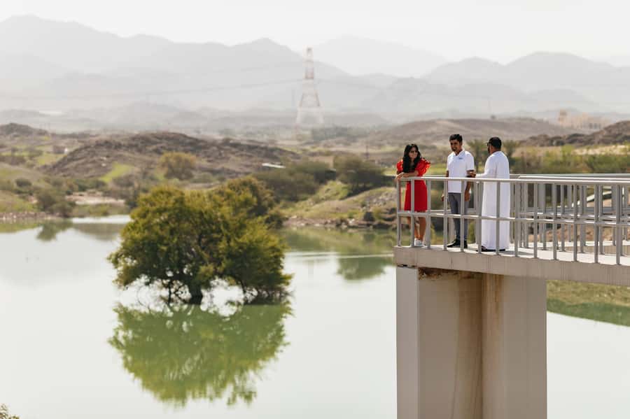 From Dubai: Fujairah East Coast Tour - What the guides add to a long day