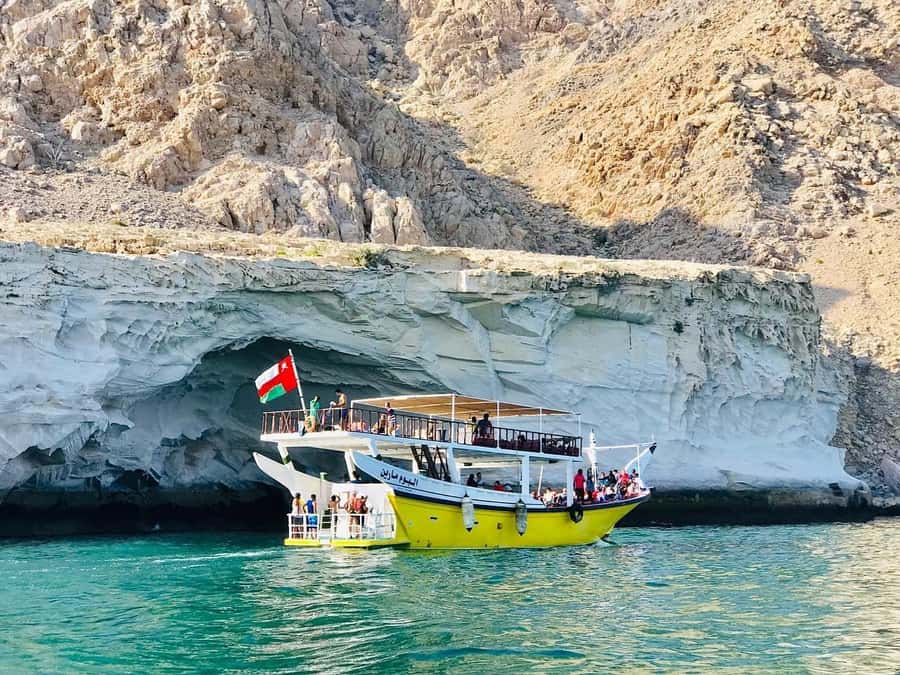 From Dubai/Sharjah/RAK: Dibba Musandam Trip & Dhow Cruise - Crossing the Dibba Musandam border