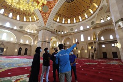 From Dubai to Fujairah: Full Day Tour with Sheikh Zayed Grand Mosque