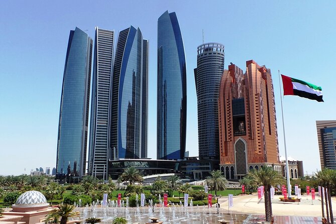 Full-Day Abu Dhabi City Shared Tour - 12:15 p.m. inside Emirates Palace