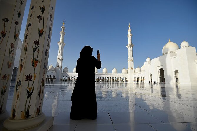 Full Day Abu Dhabi City Tour + BAPS Mandir Visit, guide transfer - Transport and Timing Need Patience