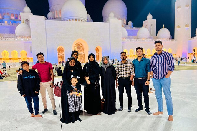 Full Day Abu Dhabi City Tour Sheikh Zayed Grand Mosque from Dubai - A brief look at Abu Dhabi’s modern towers