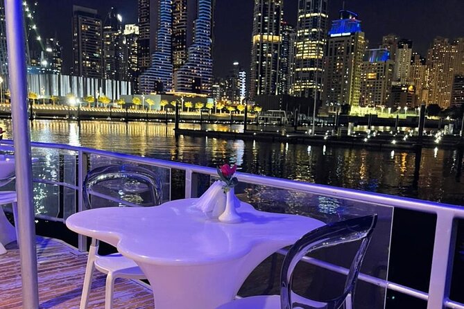 Glass Cruise in Dubai Marina with Dinner - Boarding in the marina