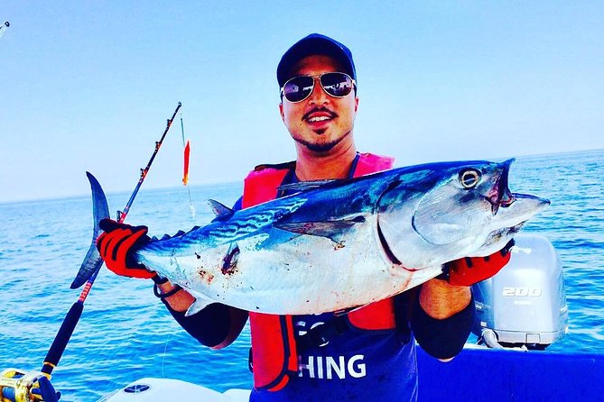 Go Fishing Dubai 5 hours Trolling & Regular Fishing - How the private price works for your group