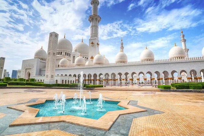 Guided Abu Dhabi City Tour with Sheikh Zayed Grand Mosque - The dates market: a useful half hour