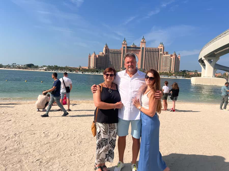 Guided Dubai City Tour: Modern Architecture & Sightseeing - Souk Madinat Jumeirah, Zabeel Palace, and the mosque