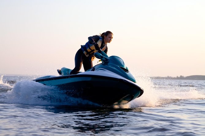 Jet Ski Tour in Dubai duration 30min Burj Al Arab - Booking, cancellations, and weather rules