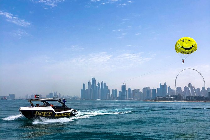 Jumeirah Beach Parasailing Experience in Dubai - Photos, video, and what to wear