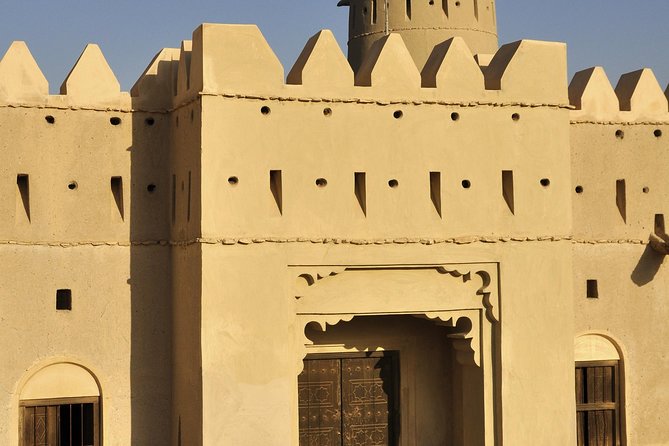 Liwa Oasis Desert Drive from Abu Dhabi - The 8:30 a.m. pickup and long road south