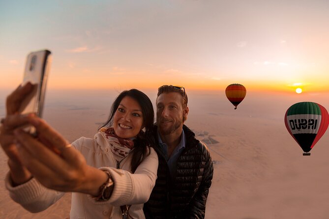 Luxury Hot Air Balloon, Land Rover Defender & Michelin Breakfast - Before dawn, Dubai gives way to open desert