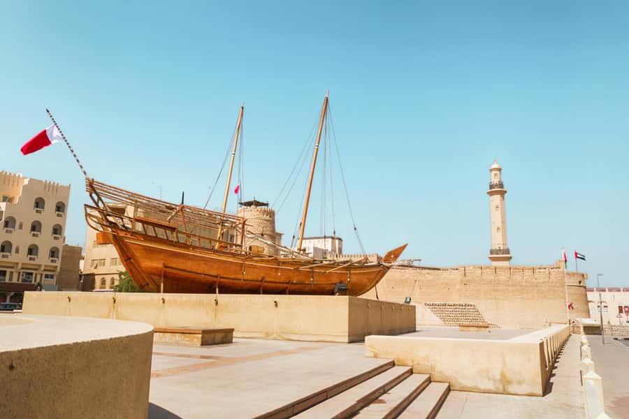Magical Dubai 8-Hour Tour with Burj Khalifa Experience - Al Fahidi, Bastakaya, and Dubai Creek