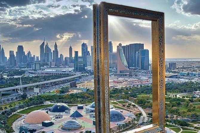 Old and Modern Dubai City Tour with The Lost Chamber Aquarium - Zabeel Palace and the story behind modern Dubai