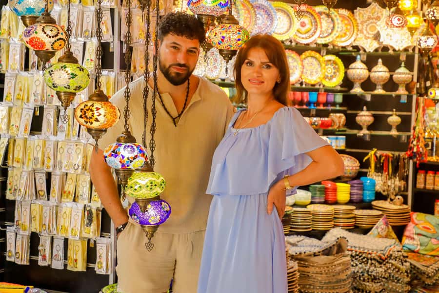 Old Dubai Guided Tour With Photographer: Souks & Street Food - Starting with coffee at Al Khayma Heritage House