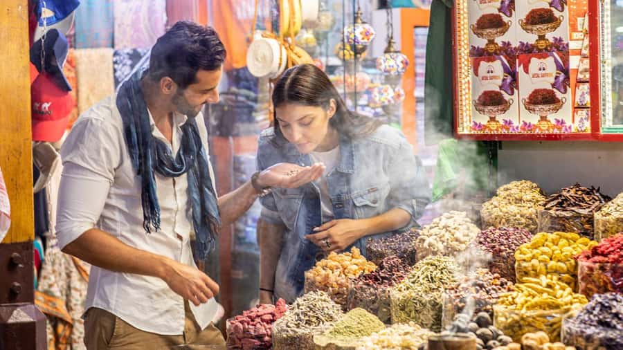 Old Dubai Heritage Tour: Souks, Mosques & more hidden gems! - Why this tour works for first-time Dubai visitors