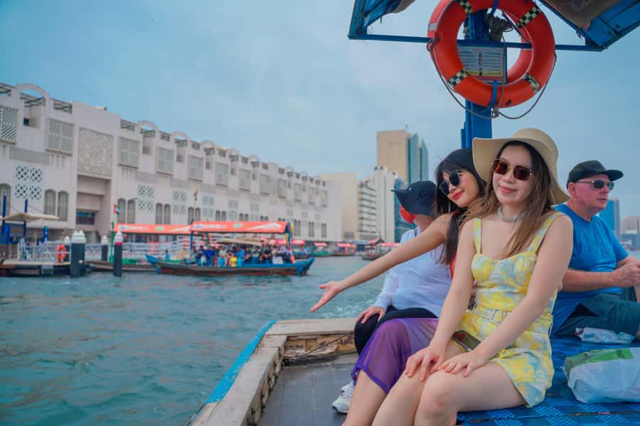 Old Dubai Historic Guided Tour: Creek, Street Food & Souks - Why Old Dubai is the right place to begin