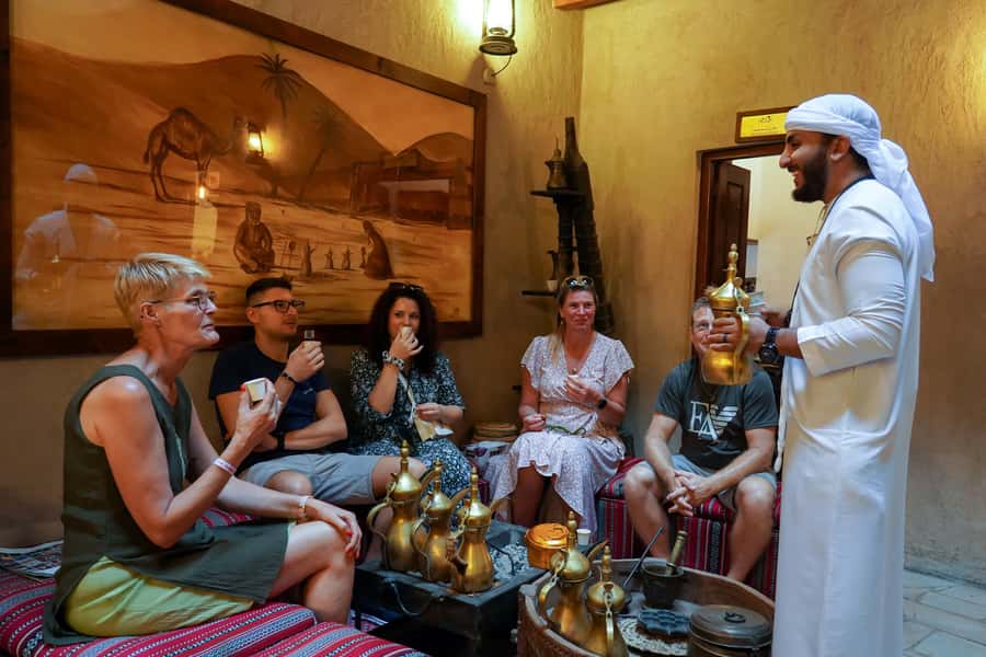 Old Dubai: Premium Guided Tour with Street Food & Abra Ride - Al Fahidi and Bur Dubai reveal the older city