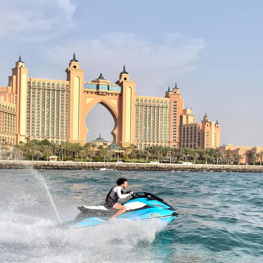 Palm Jumeirah: 1.5-Hour Guided Jet Ski Tour - Starting at Fishing Harbor 1 in Jumeirah