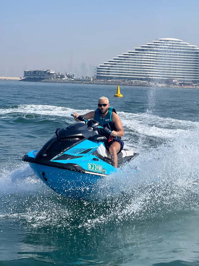 Palm Jumeirah: 1.5-Hour Guided Jet Ski Tour - The briefing and first minutes on the water