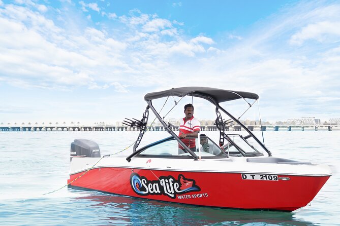 Private 1 Hour Boat Ride in Dubai - Starting at Dubai International Marine Club