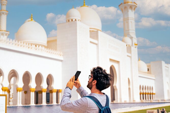 Private Abu Dhabi City Tour : Sheikh Zayed Mosque & Heritage Village - Who should book this Abu Dhabi tour