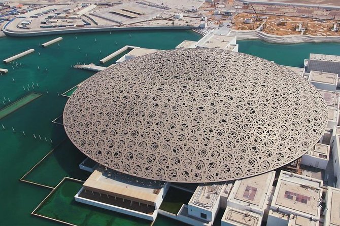 Private Abu Dhabi City Tour with Louvre Museum & Sheikh Zayed Grand Mosque - City sights between the main stops