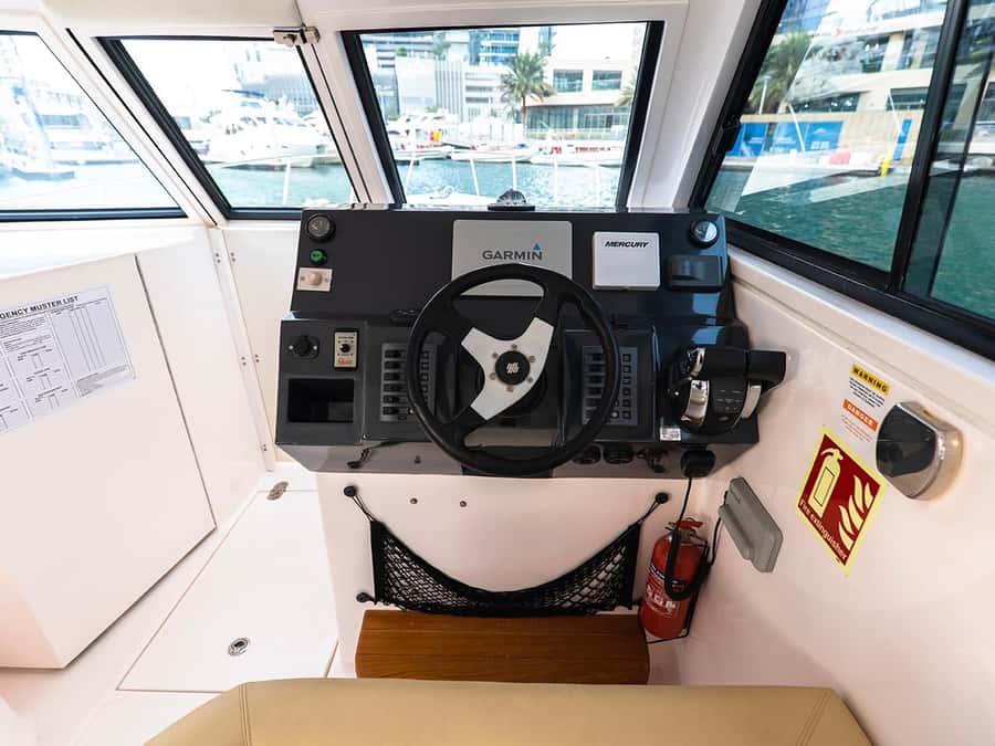 Private Boat Dubai: 36ft - Who will get the most from this boat trip