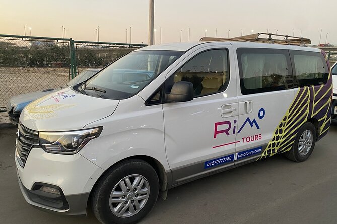 Private Departure Transportation from Dubai City to Dubai Airport - The ride to downtown, Deira, and Bur Dubai