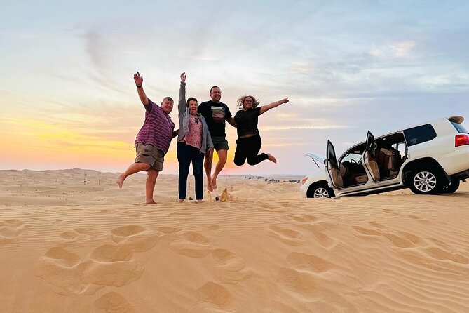 Private Desert Safari With BBQ Buffet Dinner And Live Shows - Which guide can shape the evening