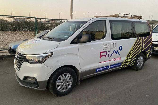 Private Dubai Airport Transfer DXB to Dubai City - Who will get the best value