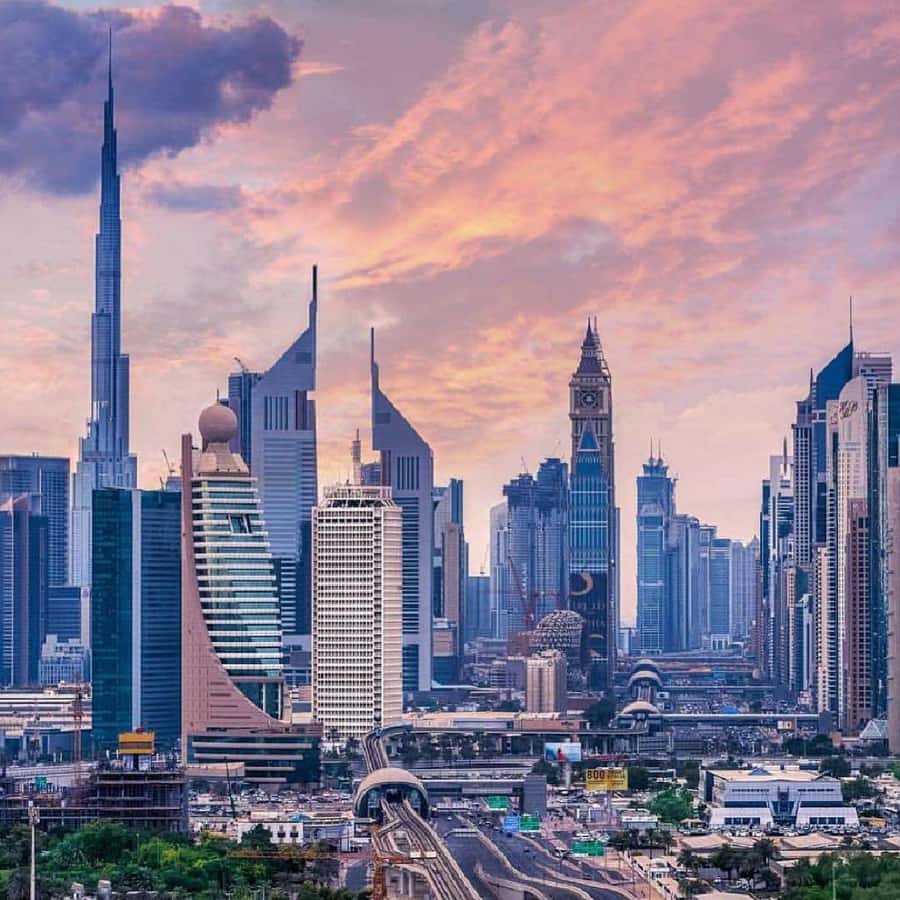 Private Dubai city tour fullday Guided Tour - A full day that connects two very different Dubais