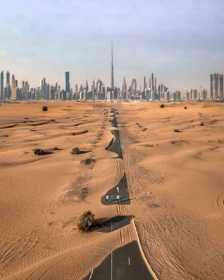 Private Dubai city tour fullday Guided Tour - Why the guide matters more than the vehicle