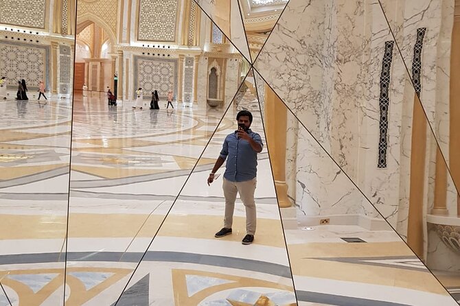 Private Full-Day Abu Dhabi City Tour from Dubai - Corniche Road and Abu Dhabi’s waterfront